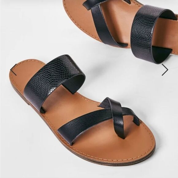 Just Fab Cloey Flat Sandals - Picture 6 of 7